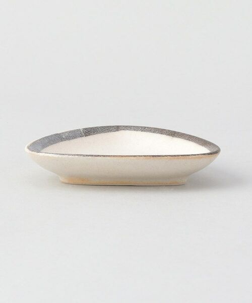 212 KITCHEN STORE / トゥーワントゥーキッチン ストア 食器 | ぎゅっとおにぎりさん 小皿 梅 | 詳細2