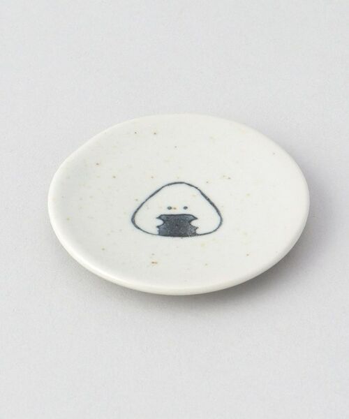 212 KITCHEN STORE / トゥーワントゥーキッチン ストア インテリア・生活雑貨・ホビー・ステーショナリー | ぎゅっとおにぎりさん 箸置き豆皿 のり | 詳細1