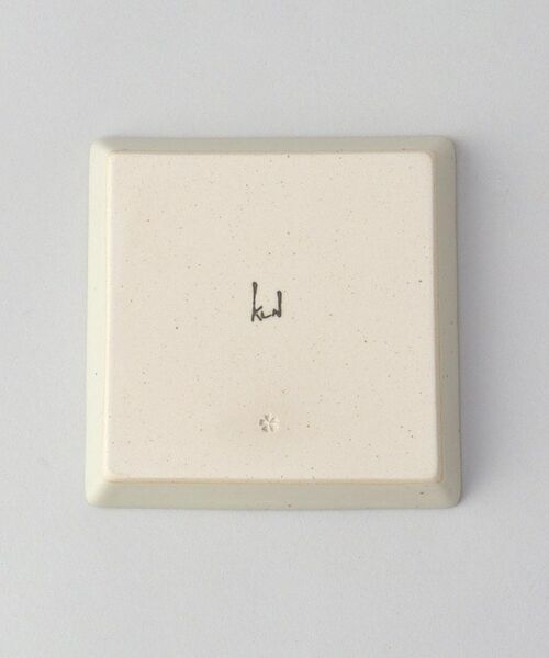 212 KITCHEN STORE / トゥーワントゥーキッチン ストア 食器 | ぎゅっとおにぎりさん 角皿 梅 | 詳細4