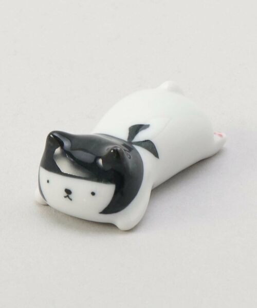 212 KITCHEN STORE / トゥーワントゥーキッチン ストア インテリア・生活雑貨・ホビー・ステーショナリー | KYU-JITSU 箸置 黒忍ネコ寝そべり | 詳細1