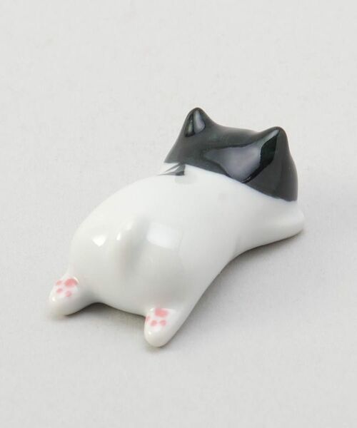 212 KITCHEN STORE / トゥーワントゥーキッチン ストア インテリア・生活雑貨・ホビー・ステーショナリー | KYU-JITSU 箸置 黒忍ネコ寝そべり | 詳細2