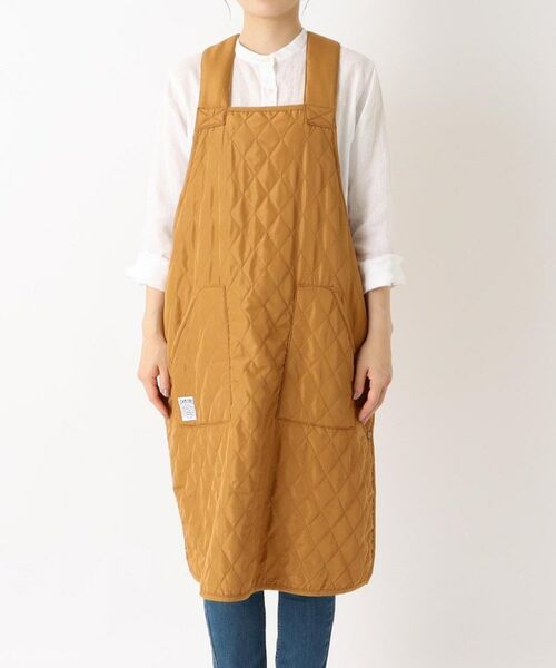 212 KITCHEN STORE / トゥーワントゥーキッチン ストア インテリア・生活雑貨・ホビー・ステーショナリー | キルトカバーオールエプロン OCHER ＜FABORI ファボリ＞ | 詳細1