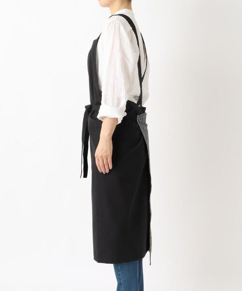 212 KITCHEN STORE / トゥーワントゥーキッチン ストア インテリア・生活雑貨・ホビー・ステーショナリー | ソリッドドビー エプロン BK | 詳細2