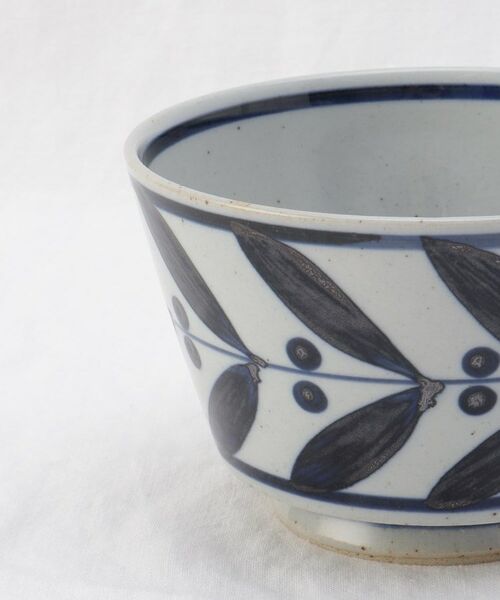 212 KITCHEN STORE / トゥーワントゥーキッチン ストア 食器 | 染付多用丼 大 藍の葉 | 詳細5