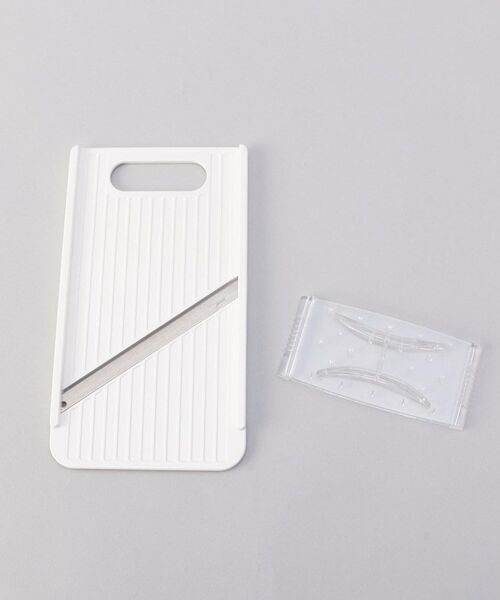 212 KITCHEN STORE / トゥーワントゥーキッチン ストア キッチンツール | 愛着道具 ワイド玉ねぎスライサー(ホワイト) | 詳細1