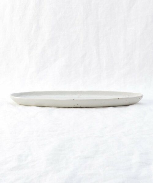 212 KITCHEN STORE / トゥーワントゥーキッチン ストア 食器 | 楕円長皿 白粉引 | 詳細2