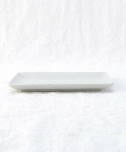 212 KITCHEN STORE / トゥーワントゥーキッチン ストア 食器 | 焼物皿 白粉引刻線 | 詳細2