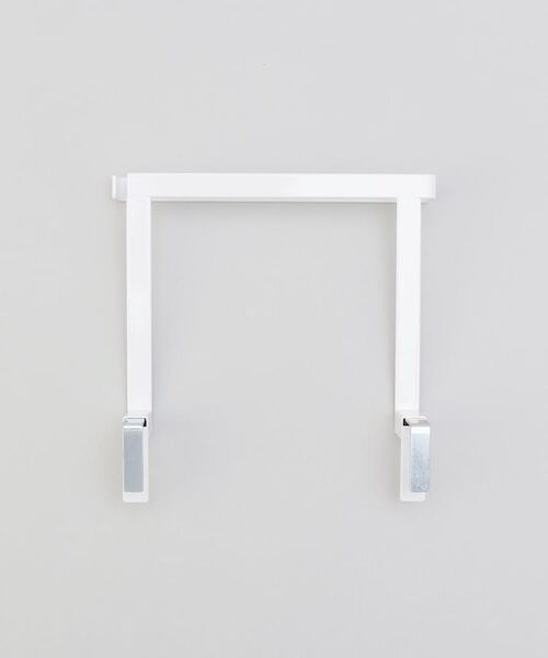 212 KITCHEN STORE / トゥーワントゥーキッチン ストア キッチンツール | キッチンシンク下収納扉タオルハンガーH15 WH　 山崎実業 ＜tower タワー＞ | 詳細2