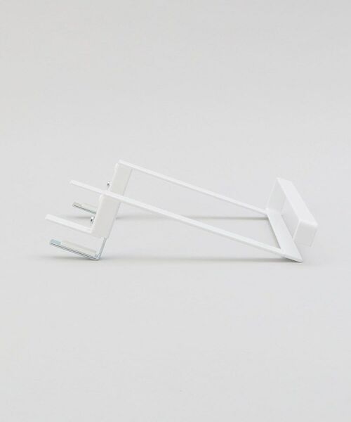 212 KITCHEN STORE / トゥーワントゥーキッチン ストア キッチンツール | キッチンシンク下収納扉タオルハンガーH15 WH　 山崎実業 ＜tower タワー＞ | 詳細3