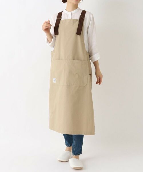 212 KITCHEN STORE / トゥーワントゥーキッチン ストア インテリア・生活雑貨・ホビー・ステーショナリー | カバーオールロングエプロン グレージュ ＜FABORI ファボリ＞ | 詳細12