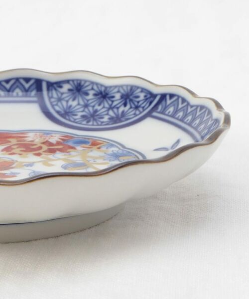 212 KITCHEN STORE / トゥーワントゥーキッチン ストア 食器 | 古染金彩 3.5寸皿 花唐草 | 詳細5