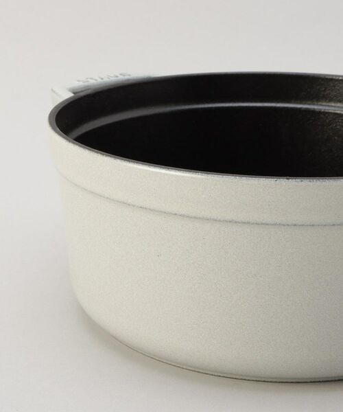 212 KITCHEN STORE / トゥーワントゥーキッチン ストア キッチンツール | 50thアニバーサリーセット　ラウンド22cm・トリベットスプーン カンパーニュ ＜STAUB ストウブ＞ | 詳細7