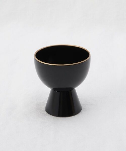 212 KITCHEN STORE / トゥーワントゥーキッチン ストア インテリア・生活雑貨・ホビー・ステーショナリー | ハレとケ 越前塗り 高台祝いぐい呑み　黒 | 詳細1