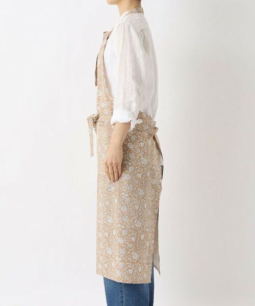 212 KITCHEN STORE / トゥーワントゥーキッチン ストア インテリア・生活雑貨・ホビー・ステーショナリー | ハンドブロックプリント エプロン PK ＜Sankara. サンカラ＞ | 詳細2