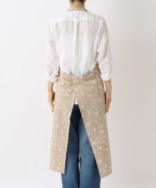 212 KITCHEN STORE / トゥーワントゥーキッチン ストア インテリア・生活雑貨・ホビー・ステーショナリー | ハンドブロックプリント エプロン PK ＜Sankara. サンカラ＞ | 詳細3