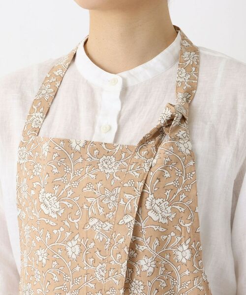 212 KITCHEN STORE / トゥーワントゥーキッチン ストア インテリア・生活雑貨・ホビー・ステーショナリー | ハンドブロックプリント エプロン PK ＜Sankara. サンカラ＞ | 詳細4