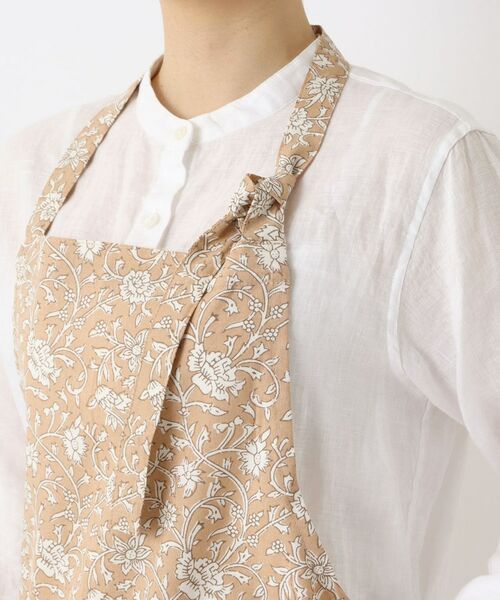 212 KITCHEN STORE / トゥーワントゥーキッチン ストア インテリア・生活雑貨・ホビー・ステーショナリー | ハンドブロックプリント エプロン PK ＜Sankara. サンカラ＞ | 詳細5