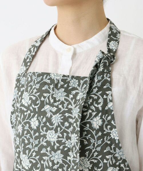 212 KITCHEN STORE / トゥーワントゥーキッチン ストア インテリア・生活雑貨・ホビー・ステーショナリー | ハンドブロックプリント エプロン DG ＜Sankara. サンカラ＞ | 詳細4