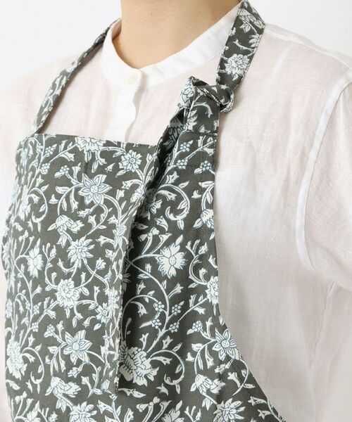 212 KITCHEN STORE / トゥーワントゥーキッチン ストア インテリア・生活雑貨・ホビー・ステーショナリー | ハンドブロックプリント エプロン DG ＜Sankara. サンカラ＞ | 詳細5