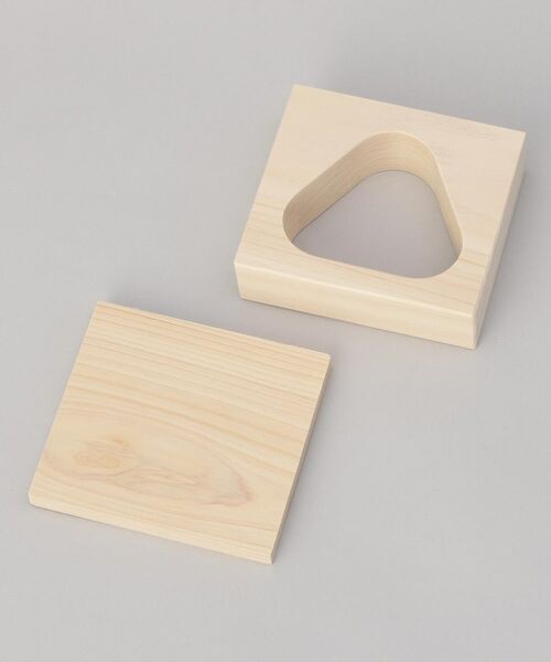 212 KITCHEN STORE / トゥーワントゥーキッチン ストア キッチンツール | ふんわりできる、国産天然木ひのきのおむすび型 1個 | 詳細4