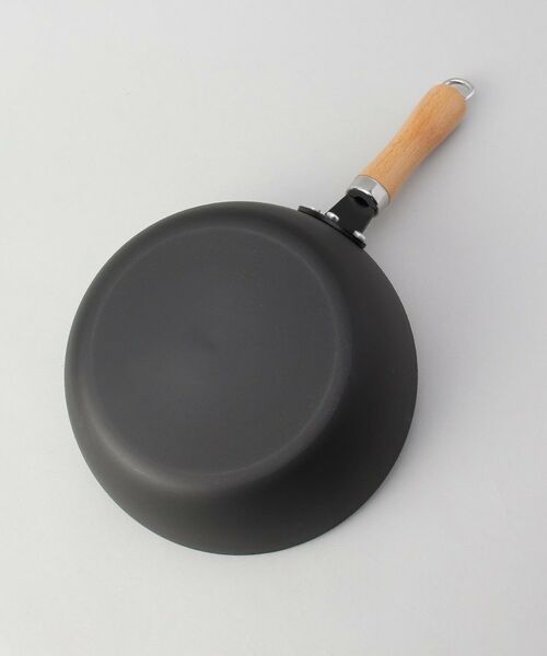 212 KITCHEN STORE / トゥーワントゥーキッチン ストア キッチンツール | 永良 IH対応窒化鉄いため鍋24cm | 詳細5