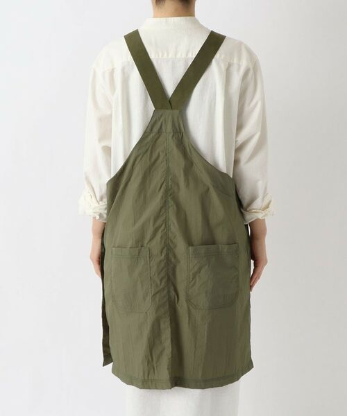 212 KITCHEN STORE / トゥーワントゥーキッチン ストア インテリア・生活雑貨・ホビー・ステーショナリー | 極軽撥水エプロン キテミテ ミドリ ＜FABORI ファボリ＞ | 詳細3