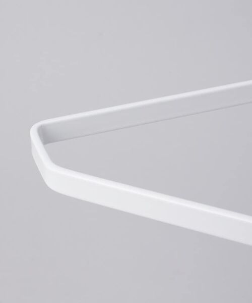 212 KITCHEN STORE / トゥーワントゥーキッチン ストア キッチンツール | 水切りネットが付けられる三角コーナー WH 山崎実業 ＜tower タワー＞ | 詳細6