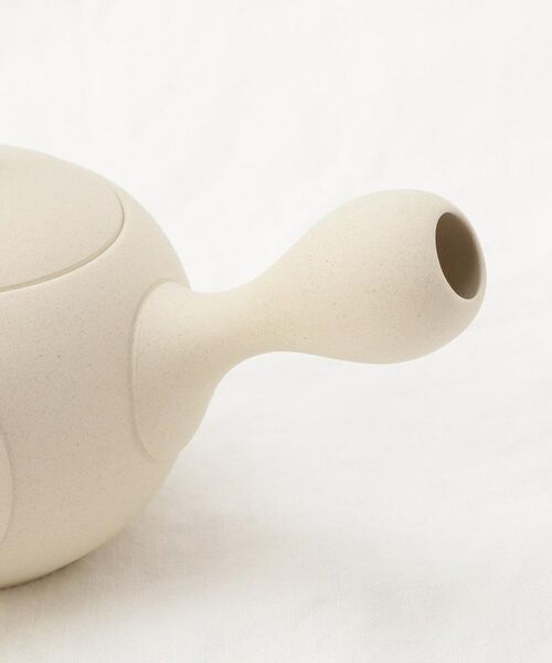 212 KITCHEN STORE / トゥーワントゥーキッチン ストア インテリア・生活雑貨・ホビー・ステーショナリー | tokoname 丸型急須 WH ＜63 ロクサン＞ | 詳細10