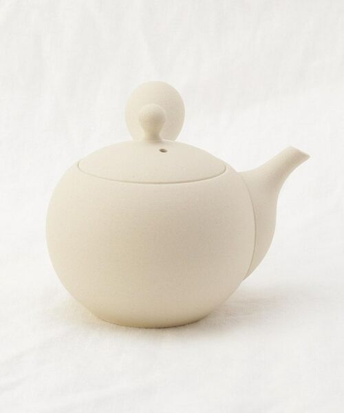 212 KITCHEN STORE / トゥーワントゥーキッチン ストア インテリア・生活雑貨・ホビー・ステーショナリー | tokoname 丸型急須 WH ＜63 ロクサン＞ | 詳細3