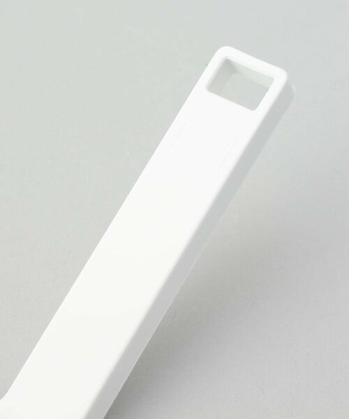 212 KITCHEN STORE / トゥーワントゥーキッチン ストア キッチンツール | マグネットハンドル付シリコーンスポンジ WH 山崎実業 ＜tower タワー＞ | 詳細3