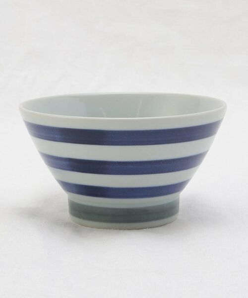 212 KITCHEN STORE / トゥーワントゥーキッチン ストア 食器 | 波佐見 くらわんか碗青ボーダー 手ぬぐい付 | 詳細2