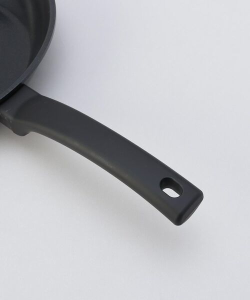 212 KITCHEN STORE / トゥーワントゥーキッチン ストア キッチンツール | ヒスイクアッドコーティング フライパン26cm | 詳細6