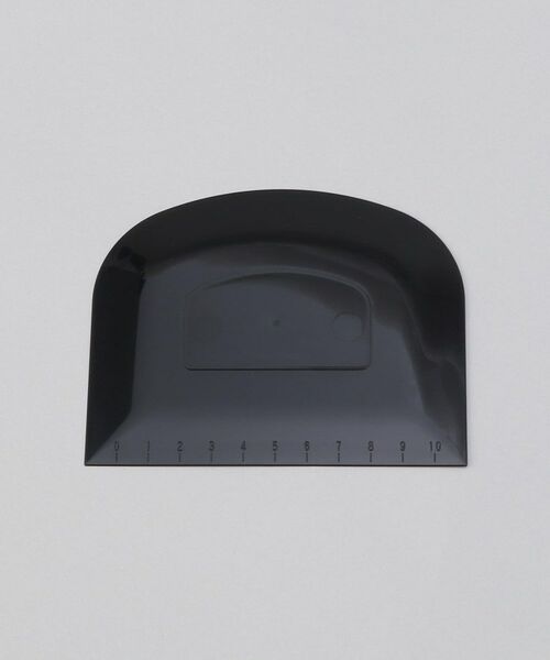 212 KITCHEN STORE / トゥーワントゥーキッチン ストア キッチンツール | ドレッジ 目盛付 BK ＜Cake Land ケーキランド＞ | 詳細1