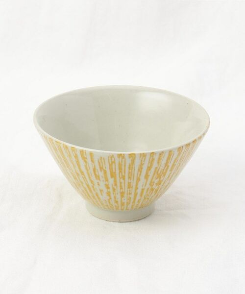 212 KITCHEN STORE / トゥーワントゥーキッチン ストア 食器 | 波佐見 かすり十草茶碗 YE | 詳細1