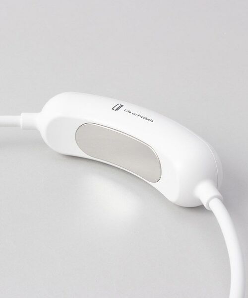 212 KITCHEN STORE / トゥーワントゥーキッチン ストア インテリア・生活雑貨・ホビー・ステーショナリー | ペルチェ コンパクトネックファン WH | 詳細4