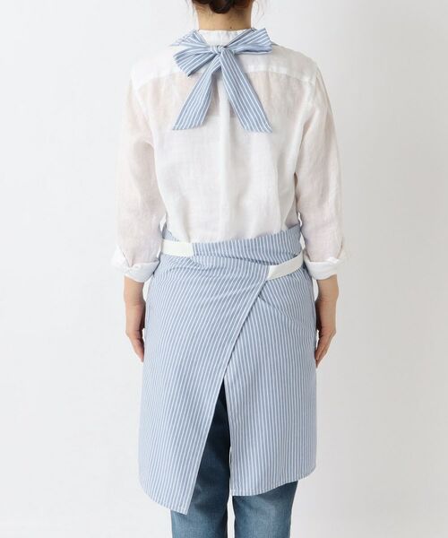 212 KITCHEN STORE / トゥーワントゥーキッチン ストア インテリア・生活雑貨・ホビー・ステーショナリー | ペンシルストライプ Vネックエプロン BL | 詳細3