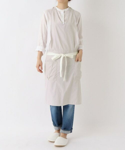 212 KITCHEN STORE / トゥーワントゥーキッチン ストア インテリア・生活雑貨・ホビー・ステーショナリー | ペンシルストライプ Vネックエプロン BE | 詳細10
