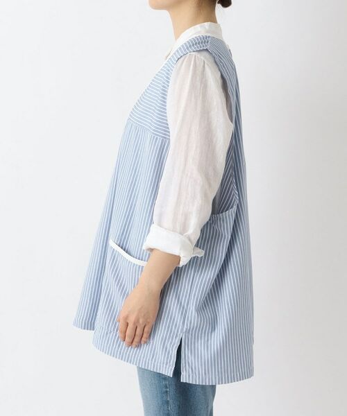 212 KITCHEN STORE / トゥーワントゥーキッチン ストア インテリア・生活雑貨・ホビー・ステーショナリー | ペンシルストライプ Vネックベストエプロン BL | 詳細2