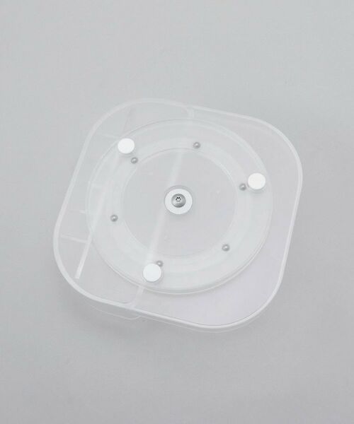 212 KITCHEN STORE / トゥーワントゥーキッチン ストア キッチンツール | 冷蔵庫中回転式仕切り付きトレー スクエア WH 山崎実業 ＜tower タワー＞ | 詳細4