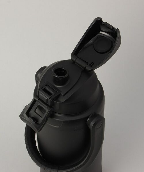 212 KITCHEN STORE / トゥーワントゥーキッチン ストア インテリア・生活雑貨・ホビー・ステーショナリー | マリット ステンレスワンプッシュ直飲みボトル2L BK | 詳細5