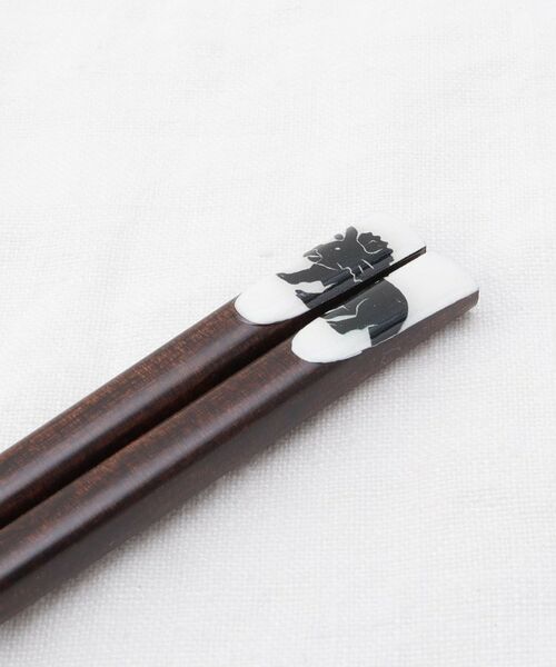 212 KITCHEN STORE / トゥーワントゥーキッチン ストア インテリア・生活雑貨・ホビー・ステーショナリー | Dinosaurs トリケラトプス箸 23cm | 詳細2