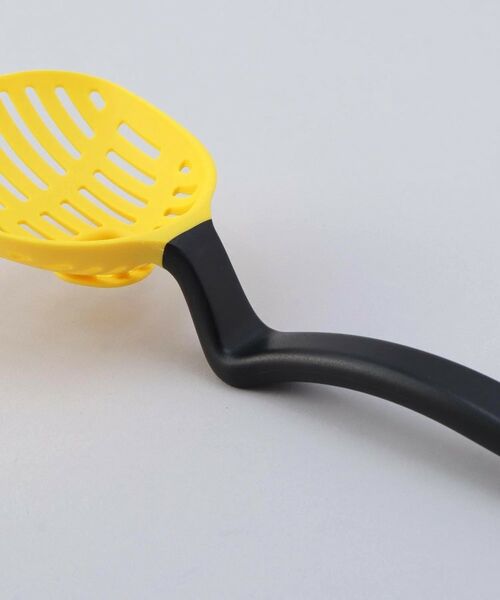 212 KITCHEN STORE / トゥーワントゥーキッチン ストア キッチンツール | Lestrain ストレーナー YE ＜Dreamfarm ドリームファーム＞ | 詳細5