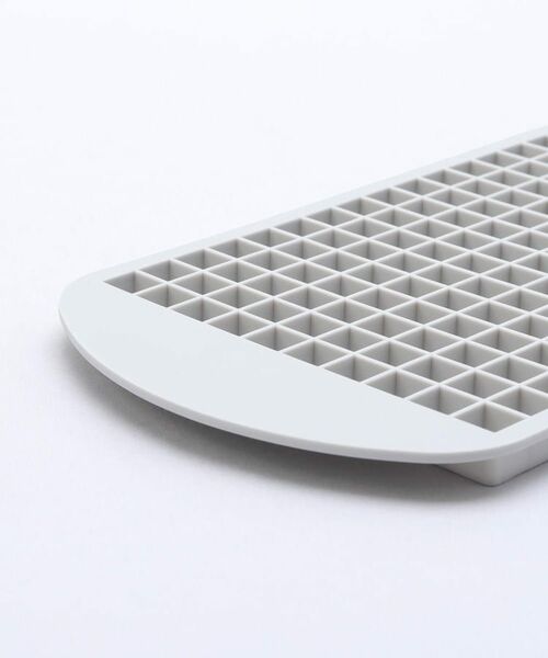 212 KITCHEN STORE / トゥーワントゥーキッチン ストア インテリア・生活雑貨・ホビー・ステーショナリー | シリコーンアイストレー クラッシュキューブ ＜nikii  ニキ＞ | 詳細3