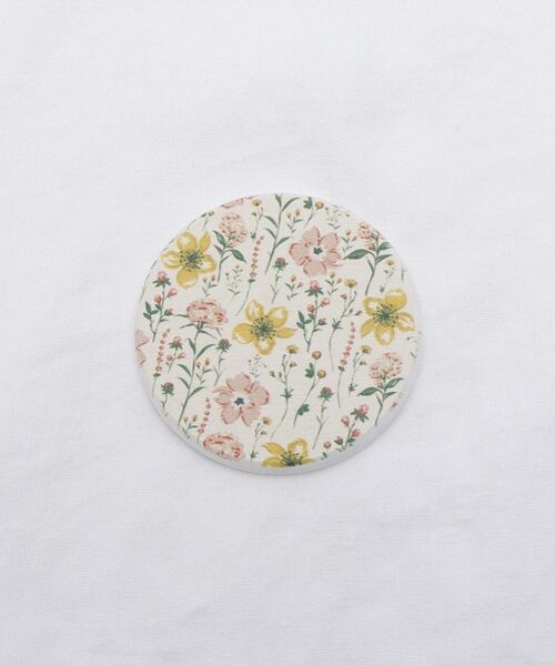 212 KITCHEN STORE / トゥーワントゥーキッチン ストア インテリア・生活雑貨・ホビー・ステーショナリー | ラバストーンコースター プリント イエローフラワー | 詳細1