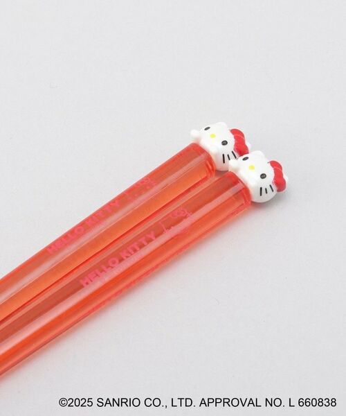 212 KITCHEN STORE / トゥーワントゥーキッチン ストア その他 | マスコット付アクリル箸 ＜HELLO KITTY ハローキティ＞ | 詳細2