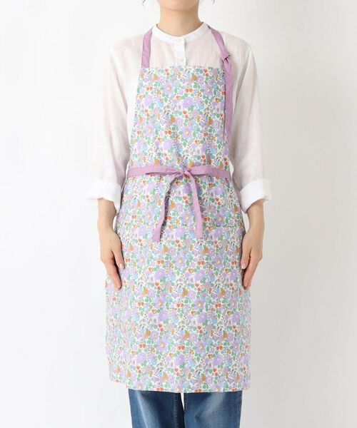 212 KITCHEN STORE / トゥーワントゥーキッチン ストア インテリア・生活雑貨・ホビー・ステーショナリー | エプロン ベッツィ PU ＜フローレットロンドン＞ | 詳細1