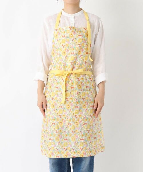 212 KITCHEN STORE / トゥーワントゥーキッチン ストア インテリア・生活雑貨・ホビー・ステーショナリー | エプロン ベッツィ YE ＜フローレットロンドン＞ | 詳細1