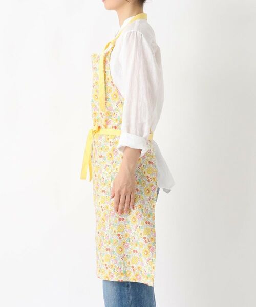 212 KITCHEN STORE / トゥーワントゥーキッチン ストア インテリア・生活雑貨・ホビー・ステーショナリー | エプロン ベッツィ YE ＜フローレットロンドン＞ | 詳細2