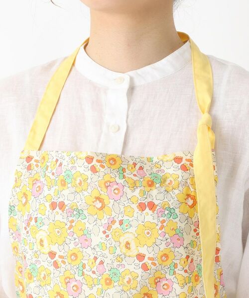 212 KITCHEN STORE / トゥーワントゥーキッチン ストア インテリア・生活雑貨・ホビー・ステーショナリー | エプロン ベッツィ YE ＜フローレットロンドン＞ | 詳細4