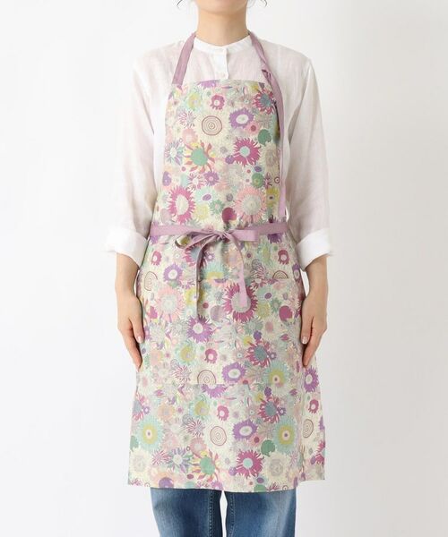 212 KITCHEN STORE / トゥーワントゥーキッチン ストア インテリア・生活雑貨・ホビー・ステーショナリー | エプロン スモールスザンナ PU ＜フローレットロンドン＞ | 詳細1
